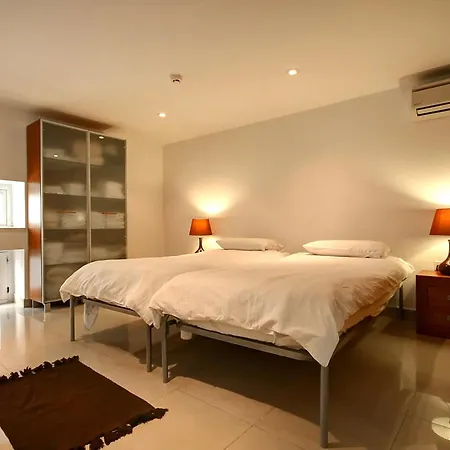 Old Mint No1 Apartman Valletta