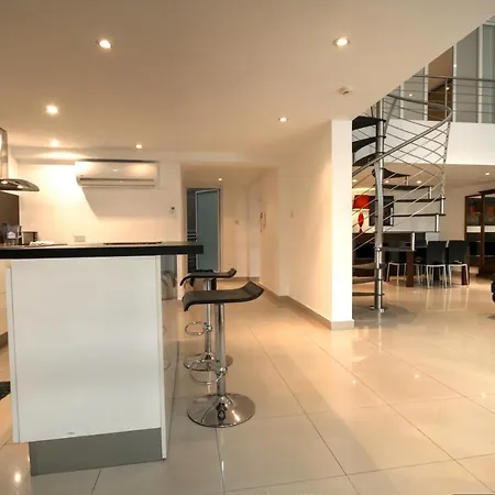 Old Mint No1 Apartment Valletta