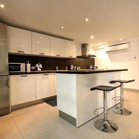 Old Mint No1 * Valletta