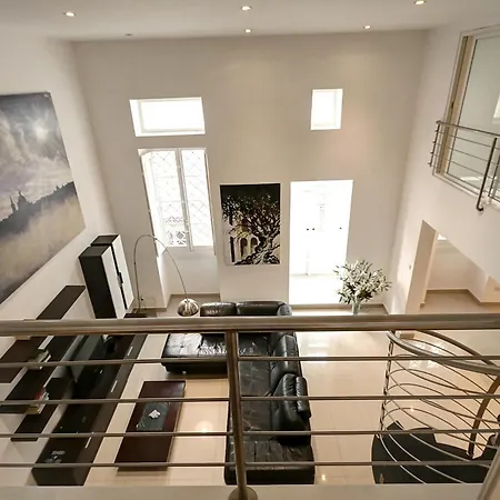 Old Mint No1 Apartment